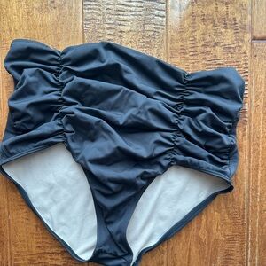 Kortni Jeanne Ruched Bottoms small